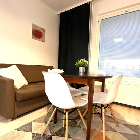 New&comfy Near Airport Daire *