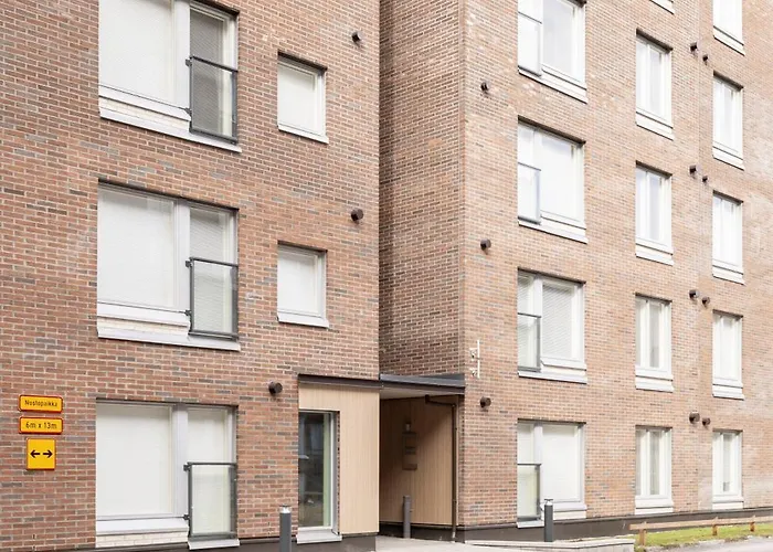 New&comfy Near Airport